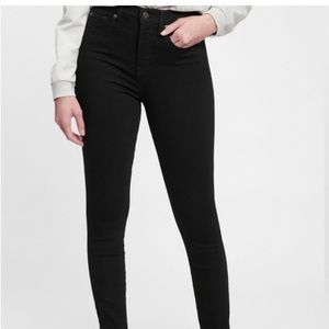 NWT GAP HIGH RISE TRUE SKINNY SKY HIGH